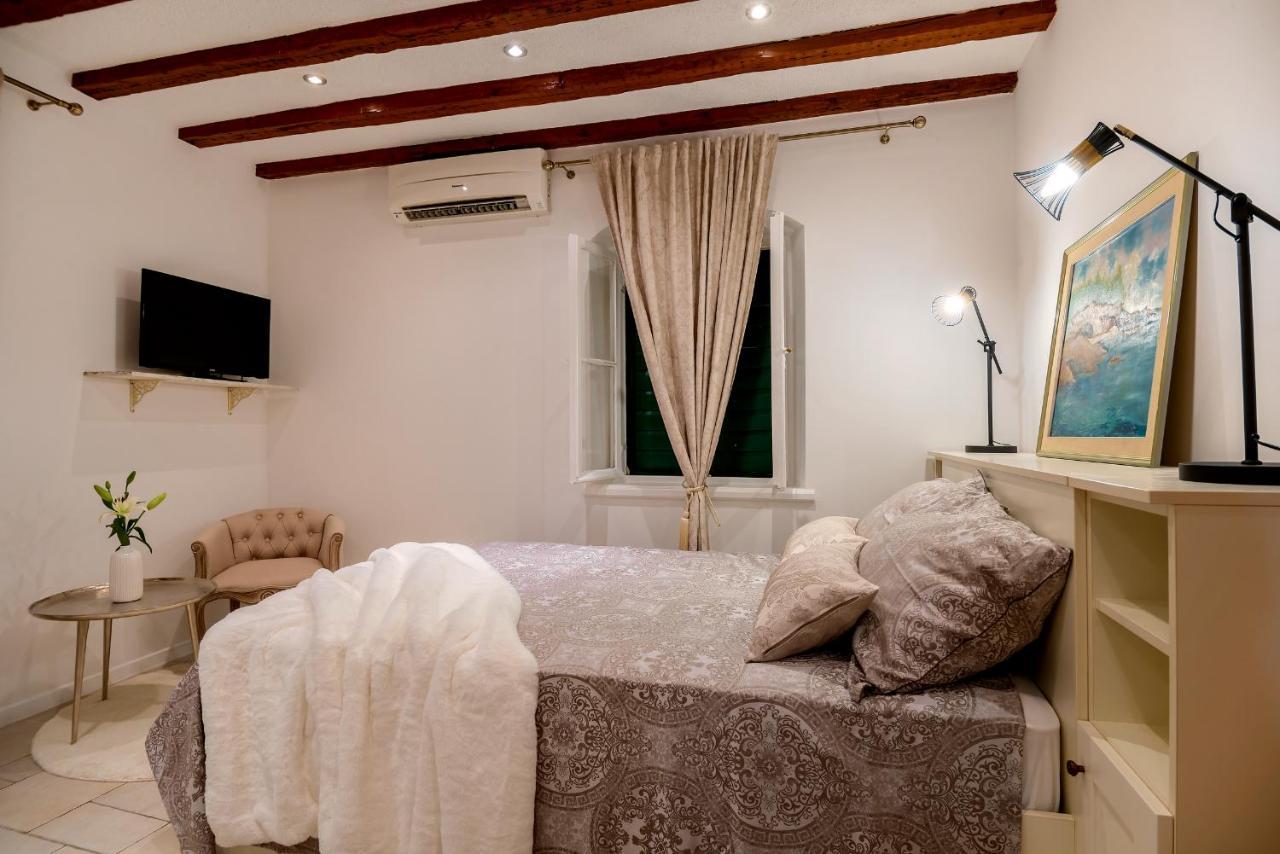 Charming Old Town Apartment Pjaca Split Eksteriør bilde